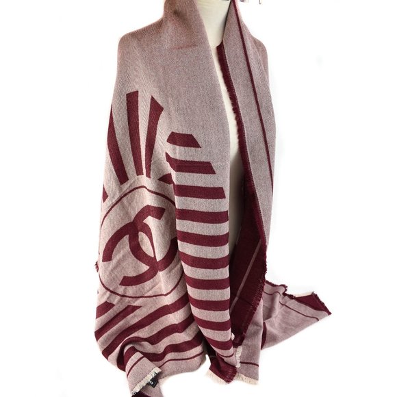 CHANEL: Burgundy, "CC" Logo Cashmere/Silk Scarf mw - Picture 9 of 13